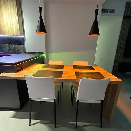 Lujo En El Centro Con Parking Privado 2 Apartment