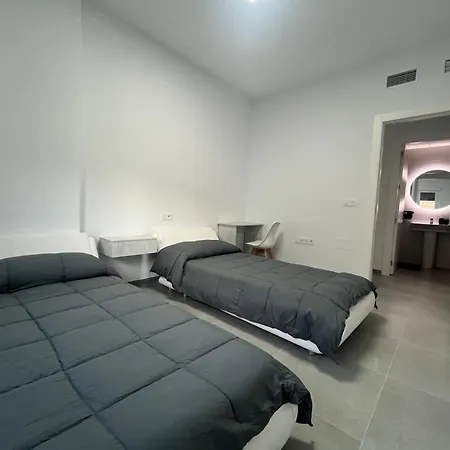 Lujo En El Centro Con Parking Privado 2 * Adra